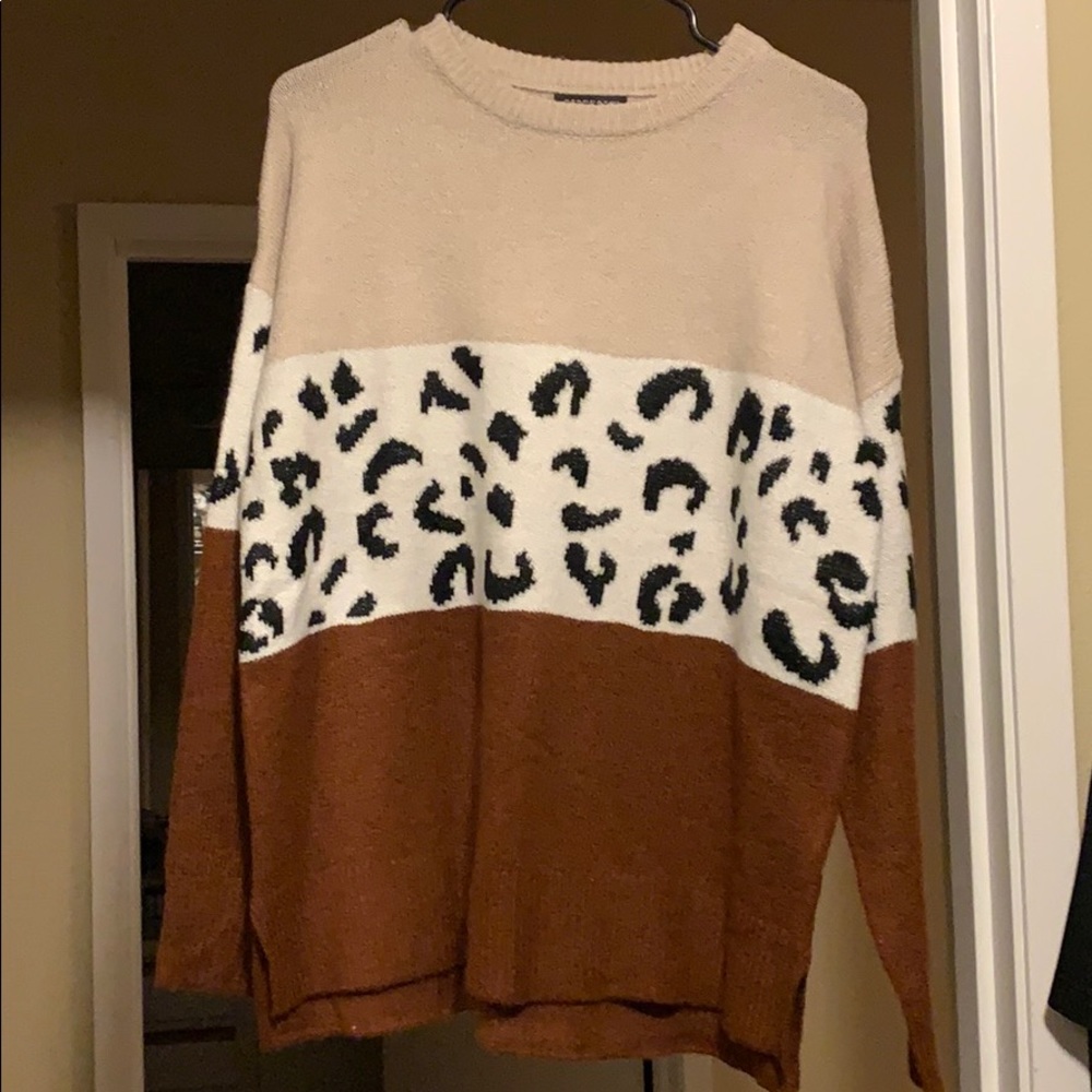 Tri color black Sweater